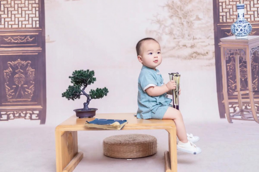 安陆孕妇尖肚子和圆肚子